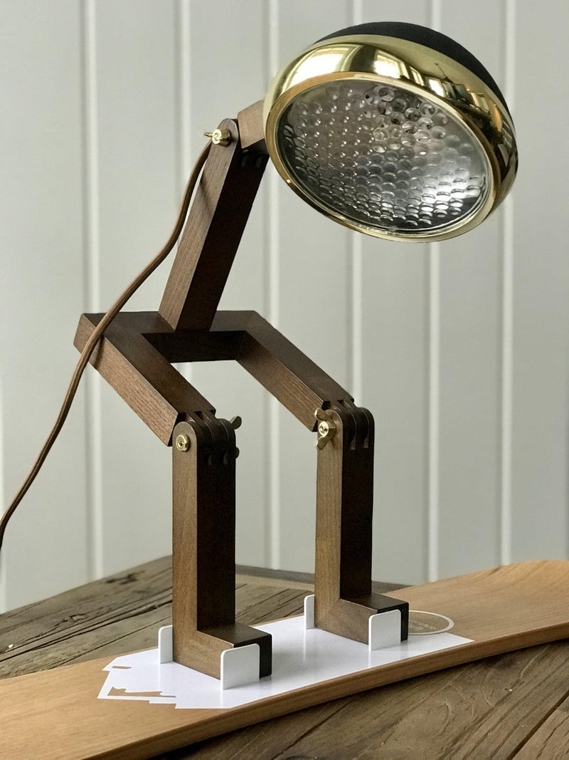 Mr. Wattson bordlampe, Limited Edition - Svart og messing-Bordlamper-Piffany Copenhagen-12V-DWR-BMB-Lightup.no