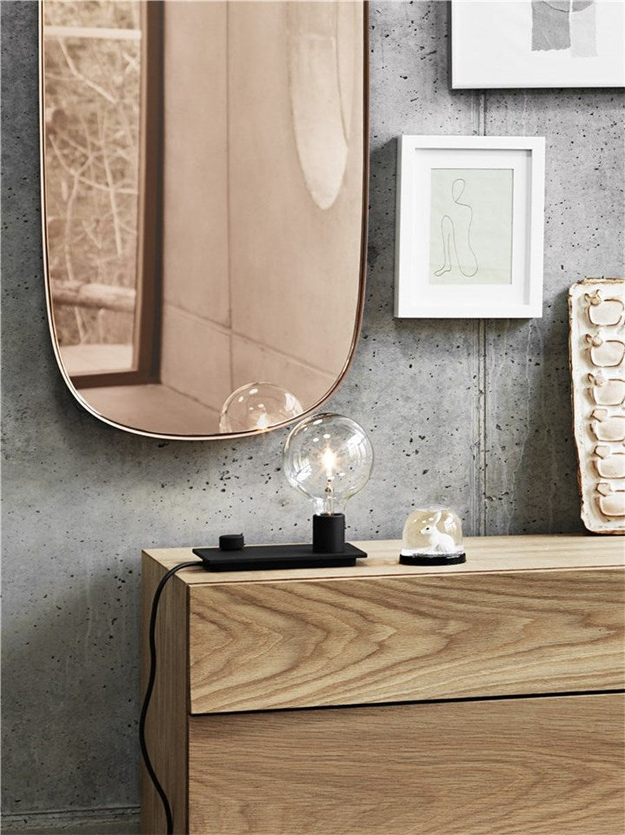 Muuto Control bordlampe-Bordlamper-MUUTO-Svart-MUO__15410-Lightup.no