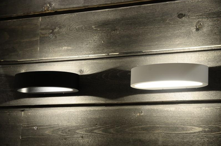 Ovali vegglampe LED - Hvit-Utebelysning vegg opp og ned-NorDesign-Hvit-214540406-Lightup.no