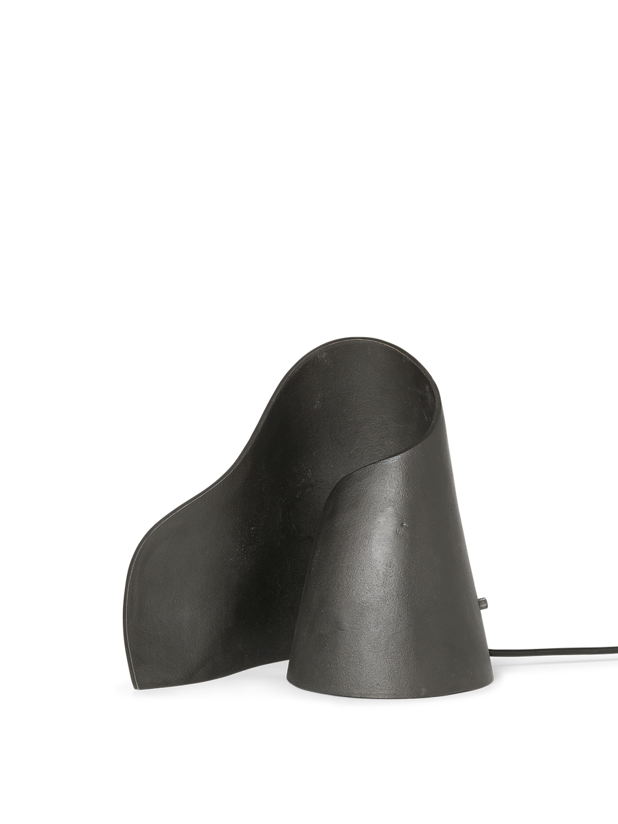 Oyster bordlampe-Bordlamper-Ferm Living-Svart / Kobber-Feg__1104264803-Lightup.no