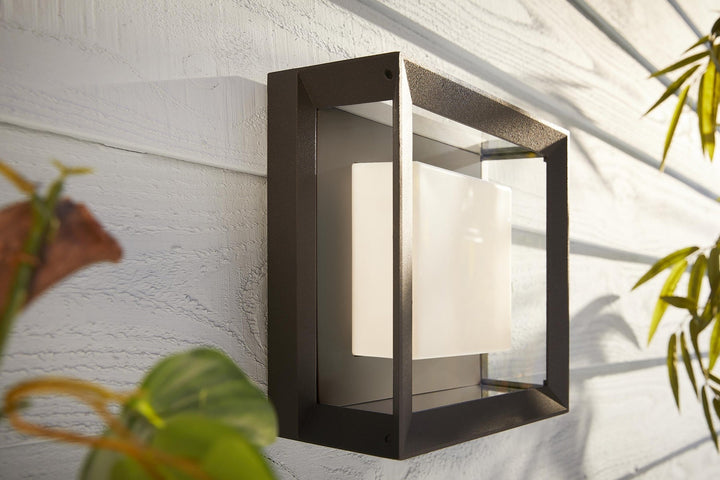 Philips Hue Econic utendørs vegg/tak 3 white ambiance & color luminairs-Utebelysning vegg veggskjold-Philips Hue-Svart-915005731901-Lightup.no