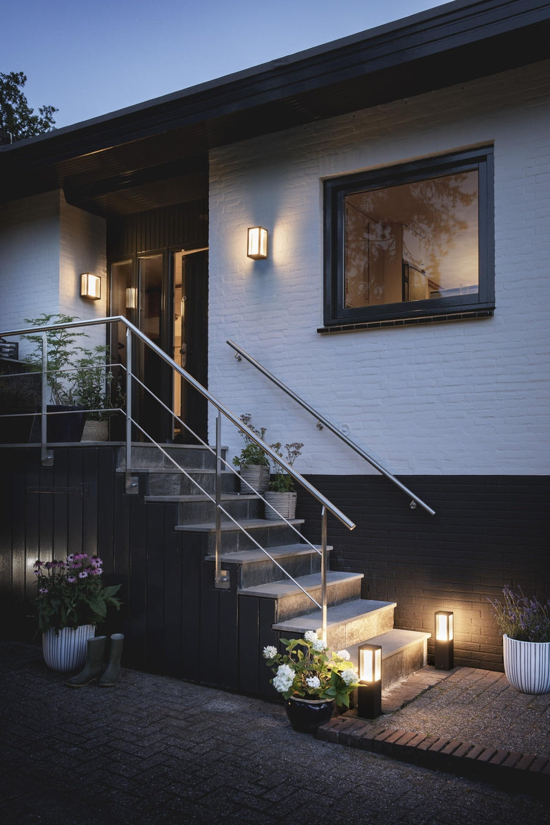 Philips Hue Impress pullert white ambiance & color luminaires - Base-Utebelysning pullert-Philips Hue-915005766501-Lightup.no