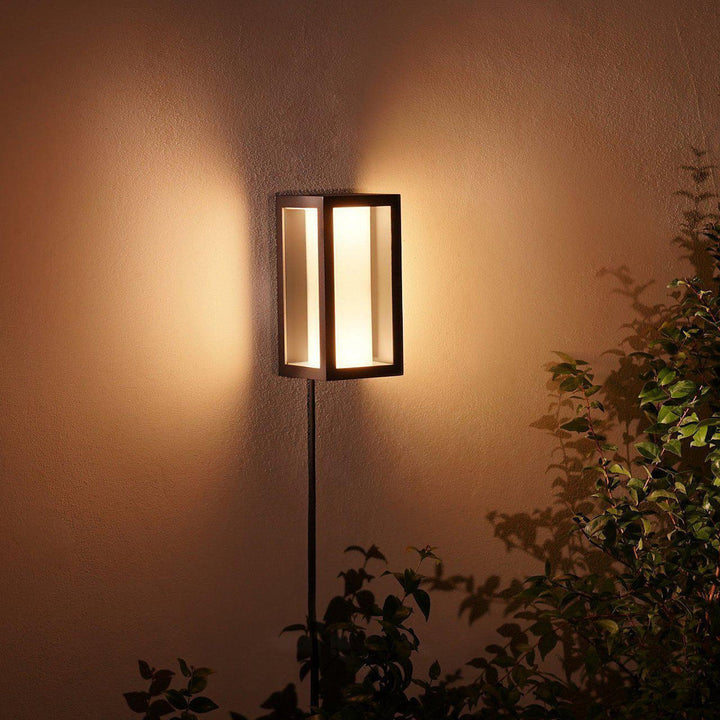 Philips Hue Imress vegglampe utendørs white and color ambiance - Svart-Utebelysning vegg veggskjold-Philips Hue-Svart-915005842101-Lightup.no