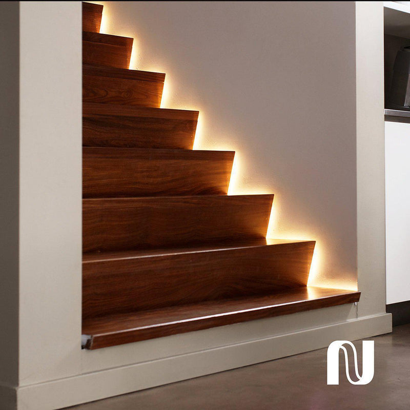 Philips Hue Lightstrip Plus-basispakke White og farget stemning – 2 meter-Lightstrip-Philips Hue-929002269101-Lightup.no
