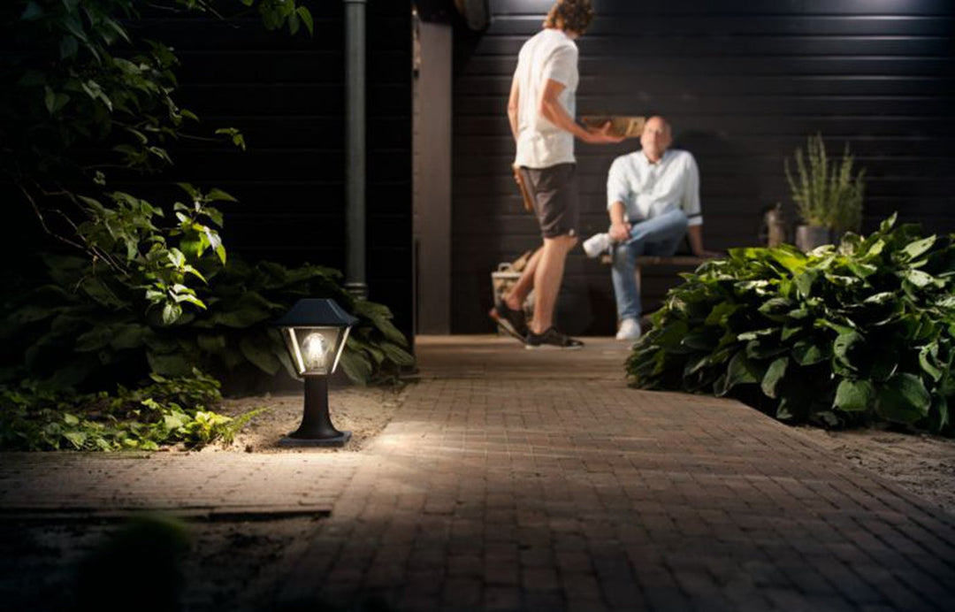 Philips myGarden Alpenglow portstolpe utendørs IP44 - Svart-Utebelysning portstolpe-Philips-915005382201-Lightup.no