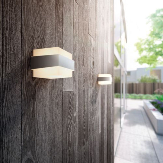 Philips myGarden Shovel vegglampe opp/ned utendørs - Rustfritt stål-Utebelysning vegg opp og ned-Philips-Stål-915005301601-Lightup.no
