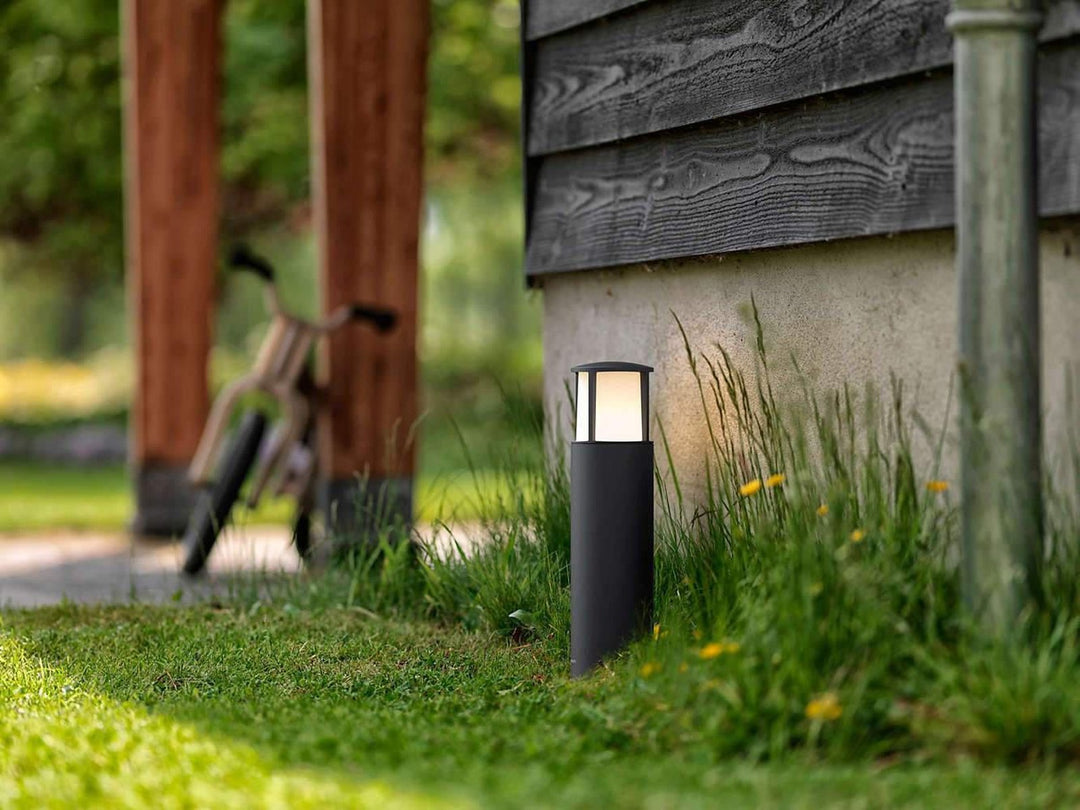 Philips myGarden Stock LED pullert mini, antrasitt-Utebelysning pullert-Philips-Grå-915005194601-Lightup.no