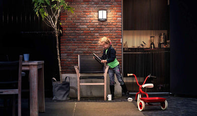 Philips myGarden Stock LED vegglampe m/sensor, antrasitt-Utebelysning vegg veggskjold-Philips-915005194501-Lightup.no