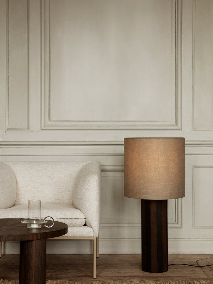 Post Floor Lamp - Lines-Bordlamper-Ferm Living-Brun-Feg__ 1104264875-Lightup.no