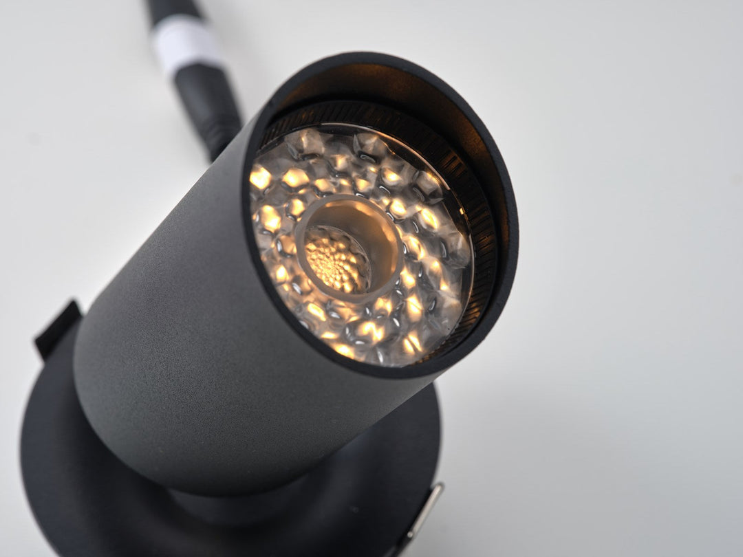 Q-Focus SR95 innfelt takspot 2700K 20 til 43° lysspredning 11W dimbar - Hvit-Taklamper-Q-Light-Hvit-3201153-Lightup.no