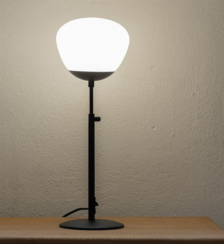Rise bordlampe 60 cm - Svart/Opal hvit-Bordlamper-Marksløjd-108545-Lightup.no