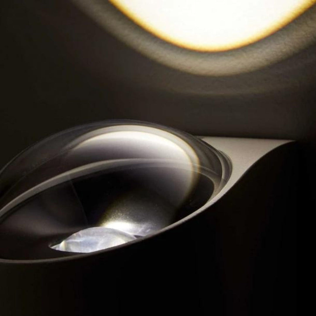 Saga vegglampe IP65 12W 3000K - Svart-Utebelysning vegg opp og ned-LOOM Design-Svart-LF-830-002-Lightup.no