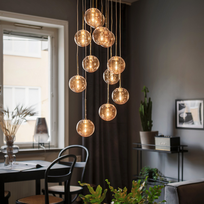 Skyfall takpendel - Amber-Takpendler-Globen Lighting-655154-Lightup.no