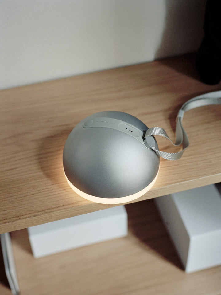 Sphere Adventure Light - grå-Bordlamper-New Works-Grå-Nes__21610-Lightup.no