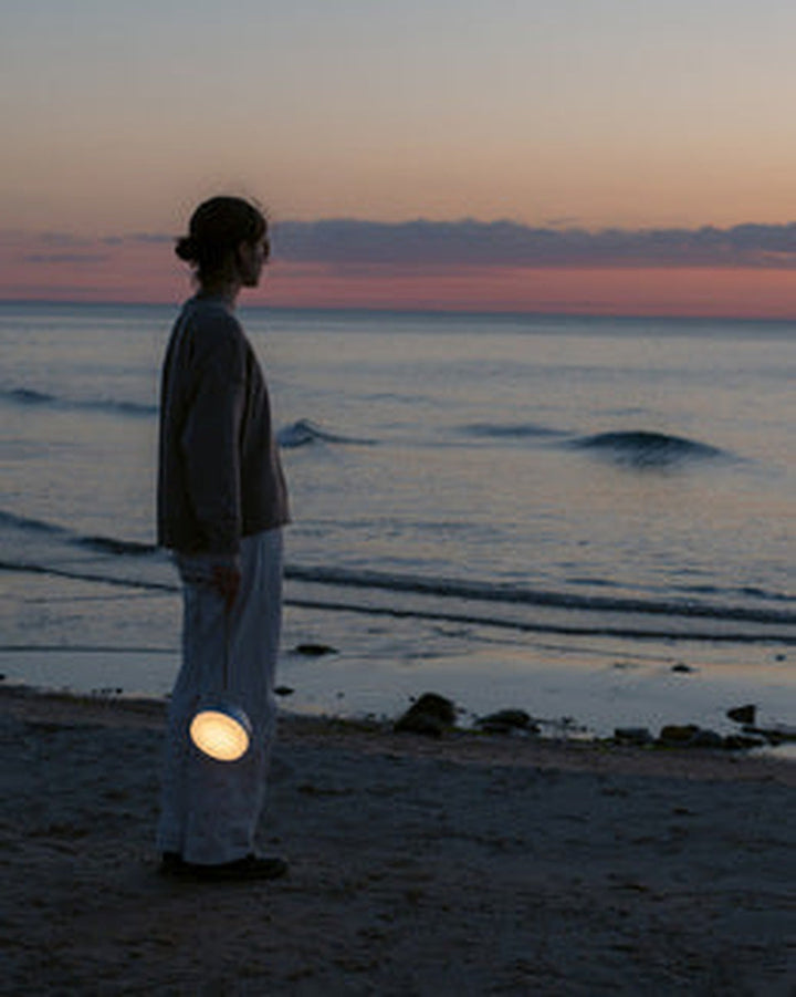 Sphere Adventure Light - grå-Bordlamper-New Works-Grå-Nes__21610-Lightup.no