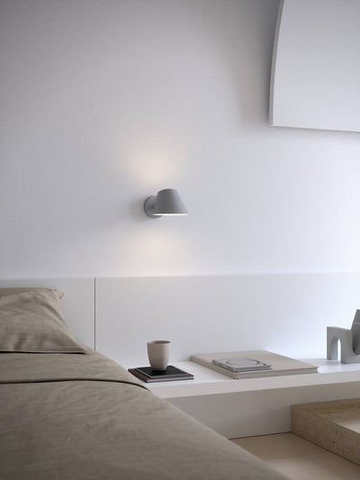 Stay vegglampe - Grå-Vegglamper-DFTP-2220381010-Lightup.no
