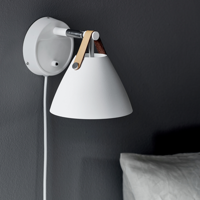 Strap vegglampe - Hvit-Vegglamper-DFTP-84291001-Lightup.no