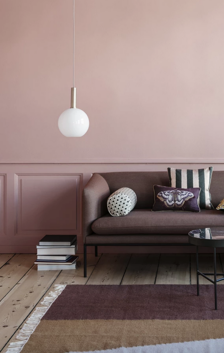 Taklampe Collect Opal Sphere-High Socket - Messing-Takpendler-Ferm Living-Messing-Feg__5148+5107-Lightup.no