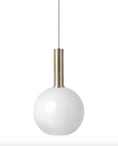 Taklampe Collect Opal Sphere-High Socket - Messing-Takpendler-Ferm Living-Feg__5148+5107-Lightup.no