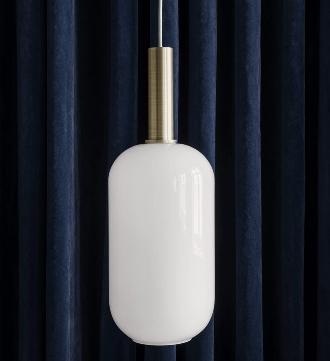Taklampe Collect Opal Tall-Low socket Messing-Takpendler-Ferm Living-Messing / Opal-Feg__5149+5107-Lightup.no