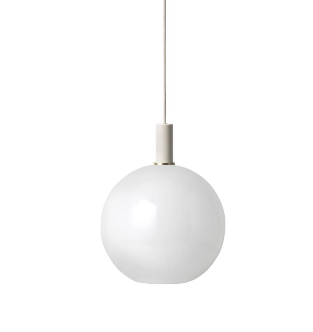 Taklampe Collect Sphere-Low Socket Lys grå-Takpendler-Ferm Living-Feg__5148 + 5110-Lightup.no