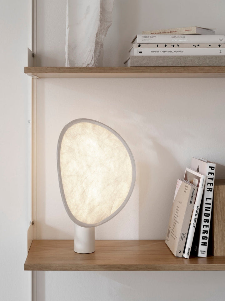 Tense Bærbar Bordlampe - Hvit Sokkel-Bordlamper-New Works-Hvit-Nes__21810-Lightup.no