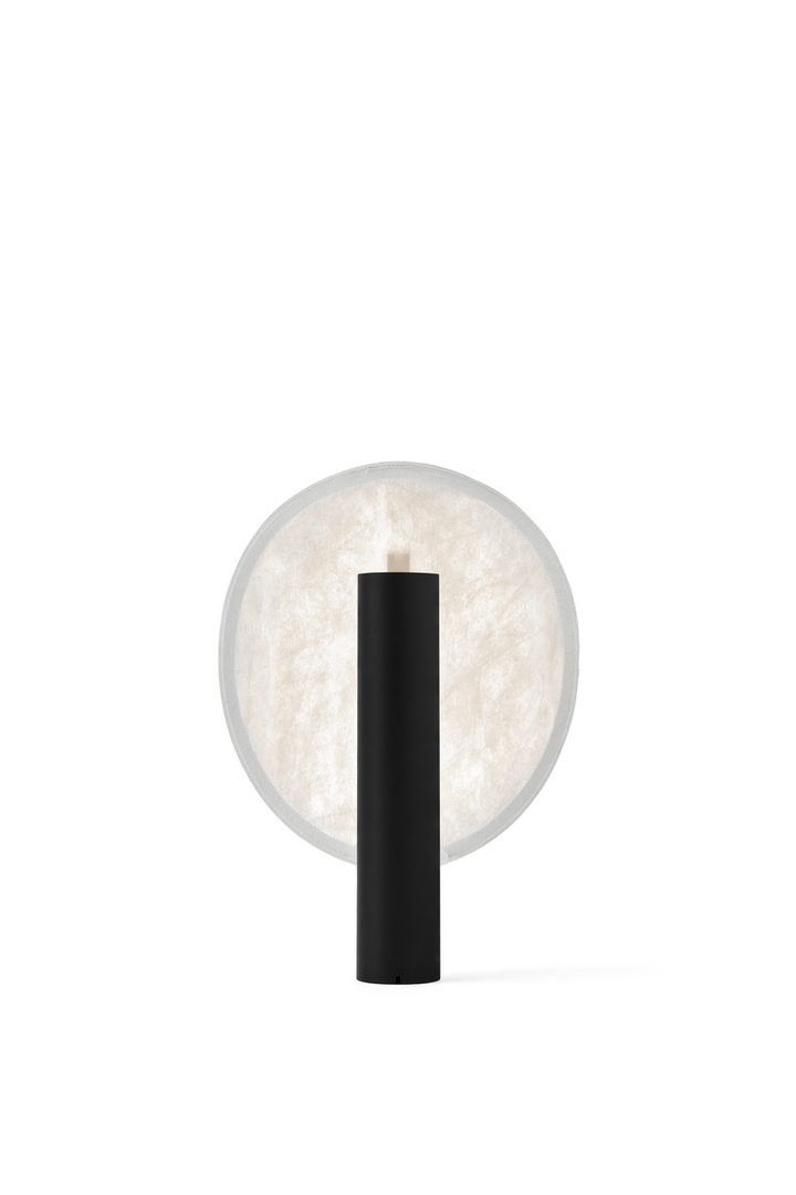 Tense Bærbar Bordlampe - Sort Sokkel-Bordlamper-New Works-Hvit-Nes__21820-Lightup.no