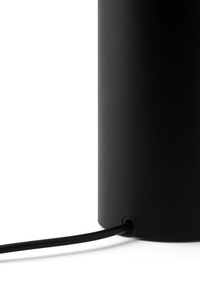 Tense Bærbar Bordlampe - Sort Sokkel-Bordlamper-New Works-Hvit-Nes__21820-Lightup.no