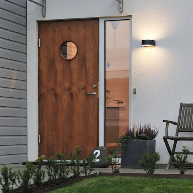 Teramo vegglampe - Svart-Utebelysning vegg opp og ned-Konstsmide-7510-750-Lightup.no