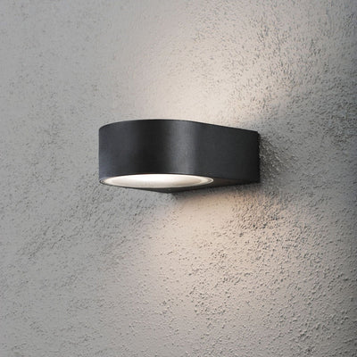 Teramo vegglampe - Svart-Utebelysning vegg opp og ned-Konstsmide-7510-750-Lightup.no