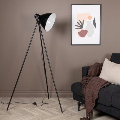 Tiv gulvlampe 139,5 cm - Svart-Gulvlamper-Venture Home-15652-338-Lightup.no