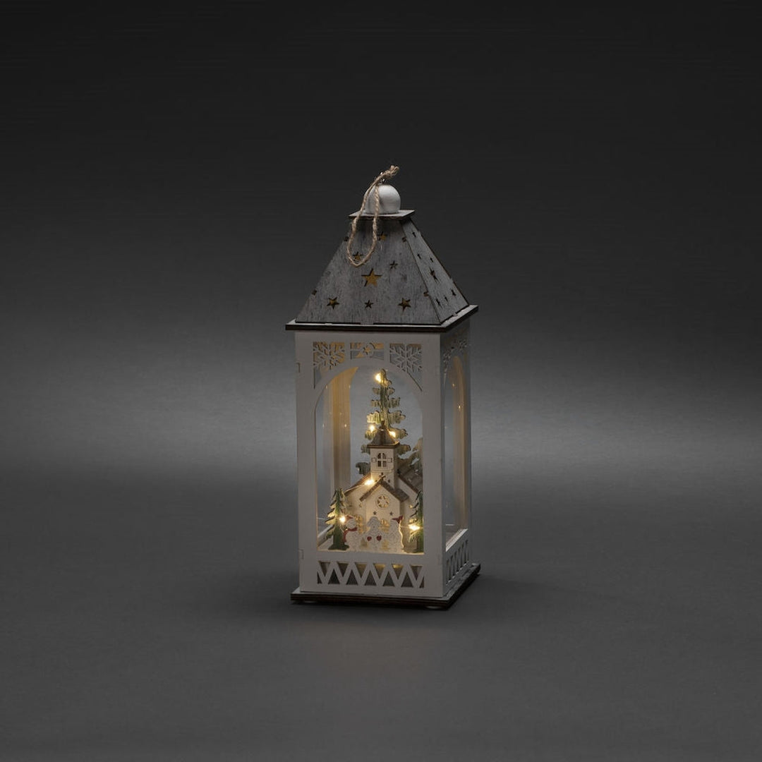 Trelykt med kirke - Hvit-Julebelysning dekor og pynt-Konstsmide-Hvit-3271-210-Lightup.no