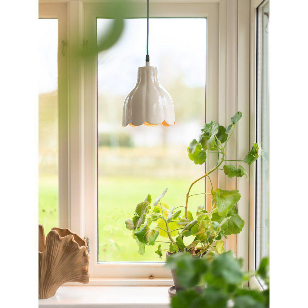 Tulippa tak/vinduspendel - Beige-Takpendler-Pr home of Scandinavia Ab-Beige-Prh__4231718-Lightup.no