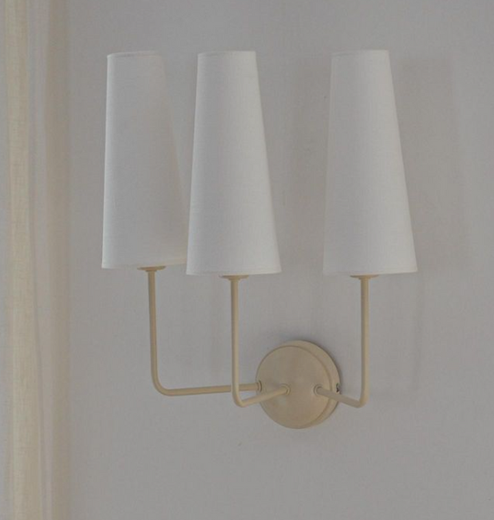 Valentina vegglampe med lampeskjermer - Sand/Hvit-Vegglamper-Hallbergs-Sand / Hvit-HS__6759-025+HS__101-12-010-Lightup.no