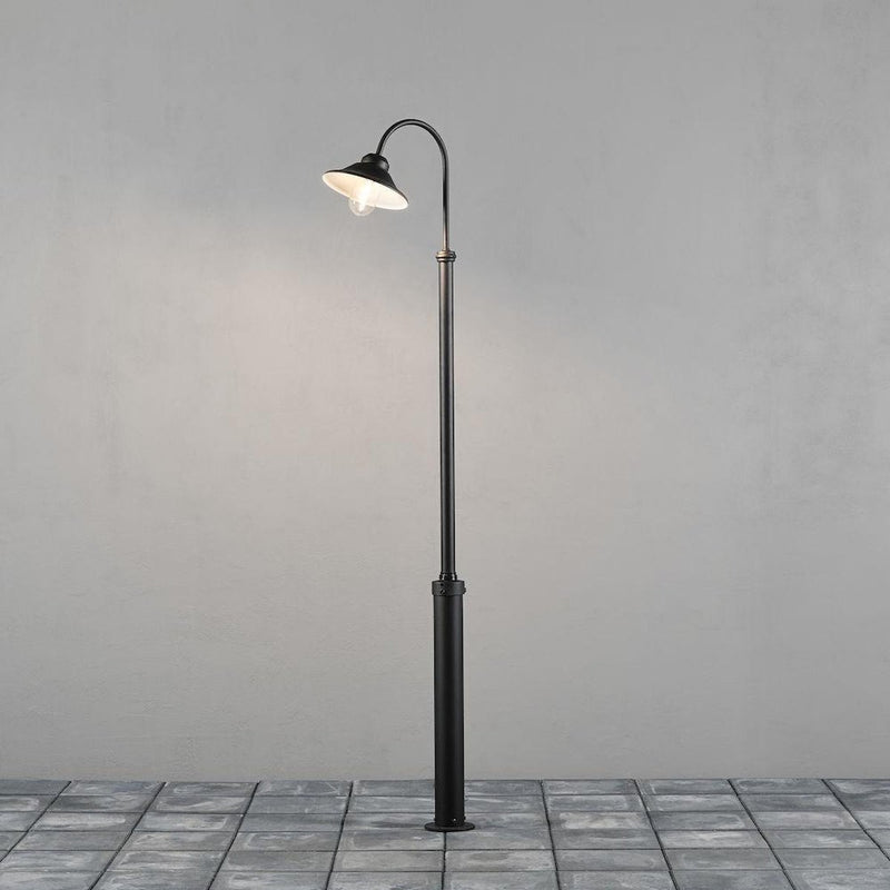 Vega stolpe 240 cm - Svart-Utebelysning stolpe-Konstsmide-560-750-Lightup.no
