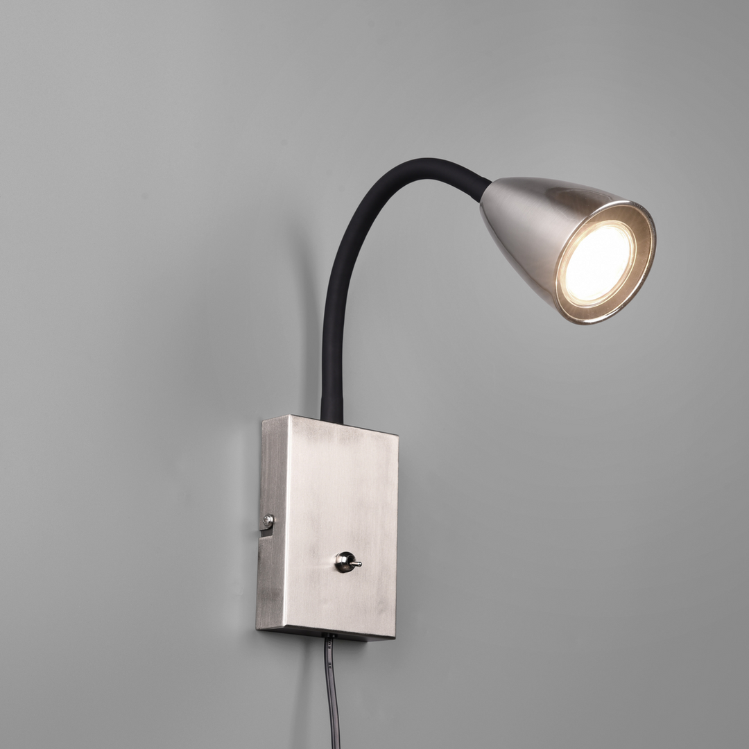 Wanda vegglampe - Nikkel-Vegglamper-Trio Lighting-Nikkel-Trl__202670107-Lightup.no