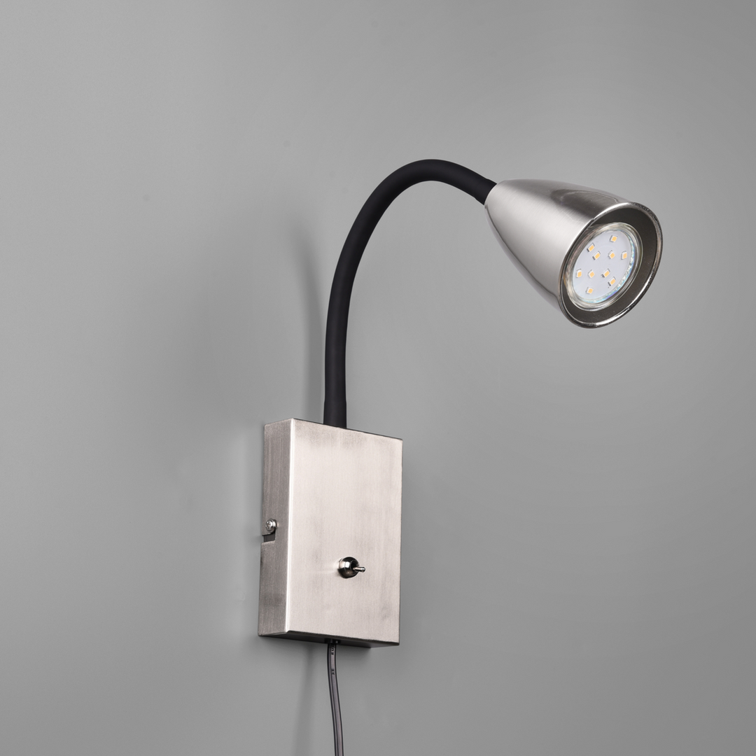Wanda vegglampe - Nikkel-Vegglamper-Trio Lighting-Nikkel-Trl__202670107-Lightup.no